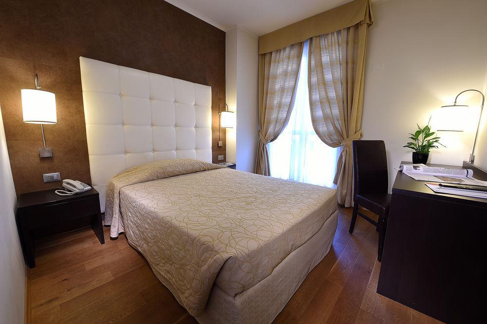 Hotel Rioverde Pralormo Extérieur photo